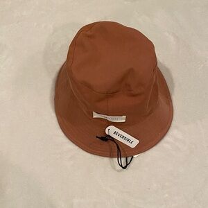 Cleo Reversible Tan Bucket Hat